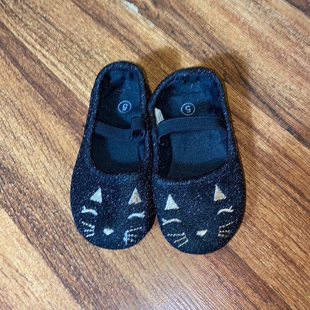 Cat and Jack black flats for toddler